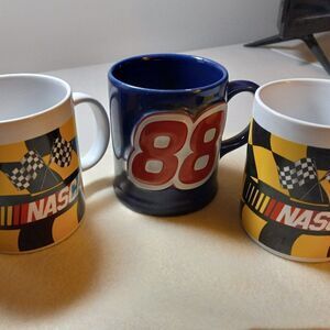 NASCAR & Dale Jerrett Mug Racing Countrycore Tracks